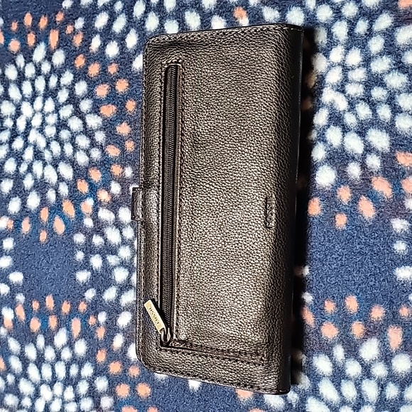 Fossil large wallet - Picture 2 of 4